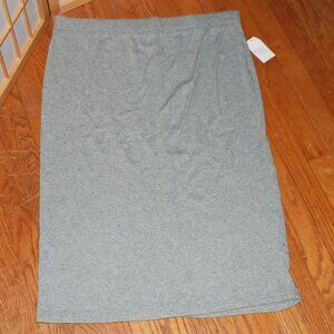 Time and Tru Ribbed Knit Semi-Fitted Skirt